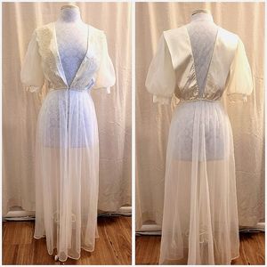 RARE Vintage Victoria's Secret Nightgown Robe Lace and Satin Small Ivory